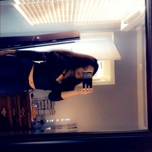 Meet your Posher, Julissa